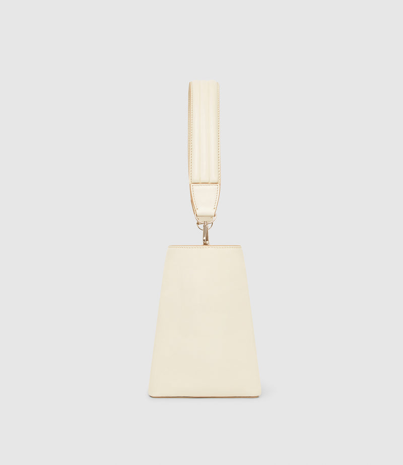 Twist 18 Supple Calfskin Bianco