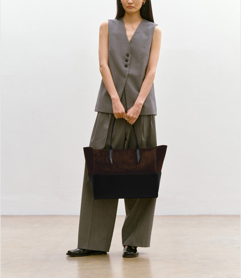 Incognito Small Elvis Cacao with Suede Chocolate