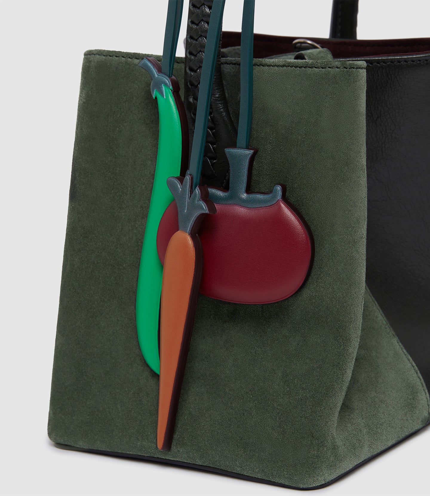 Métier x Gohar World Ornament Trio