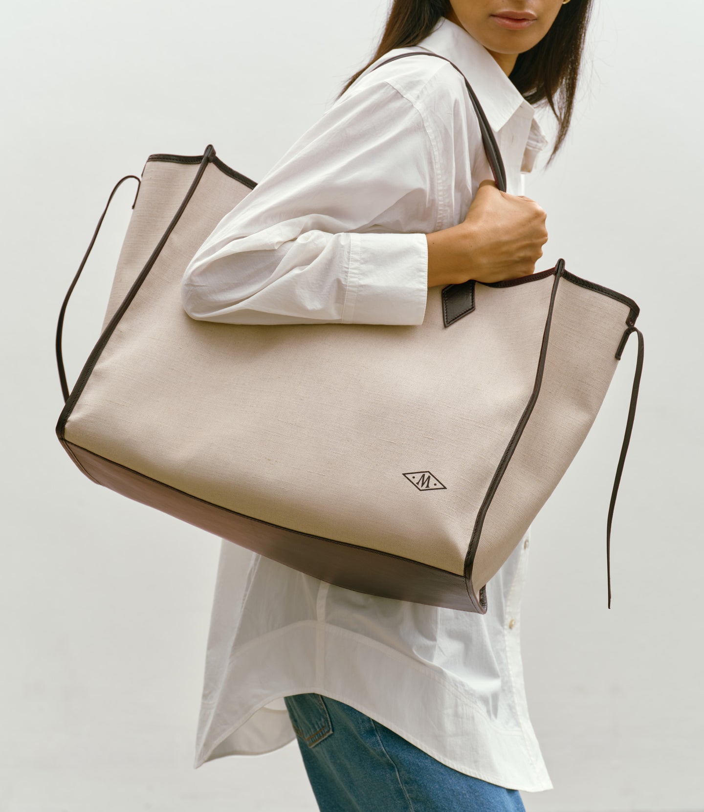 Chameleon 41 Natural Linen With Elvis Cacao