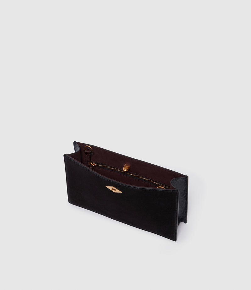 Ease 20 Suede Black with Elvis