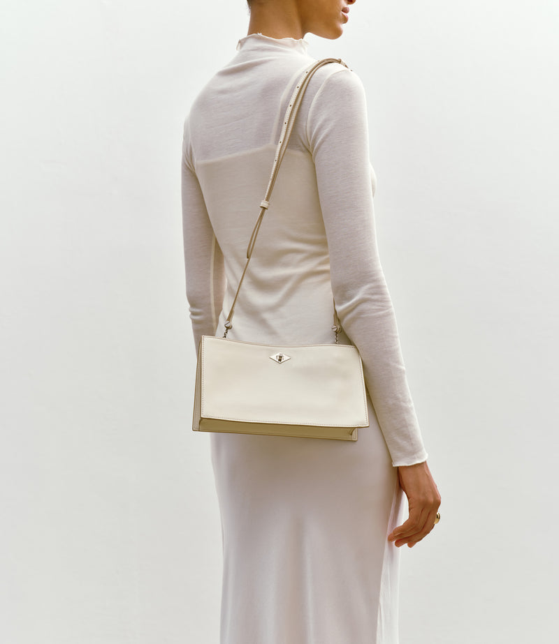 Ease 28 Elvis White Sand