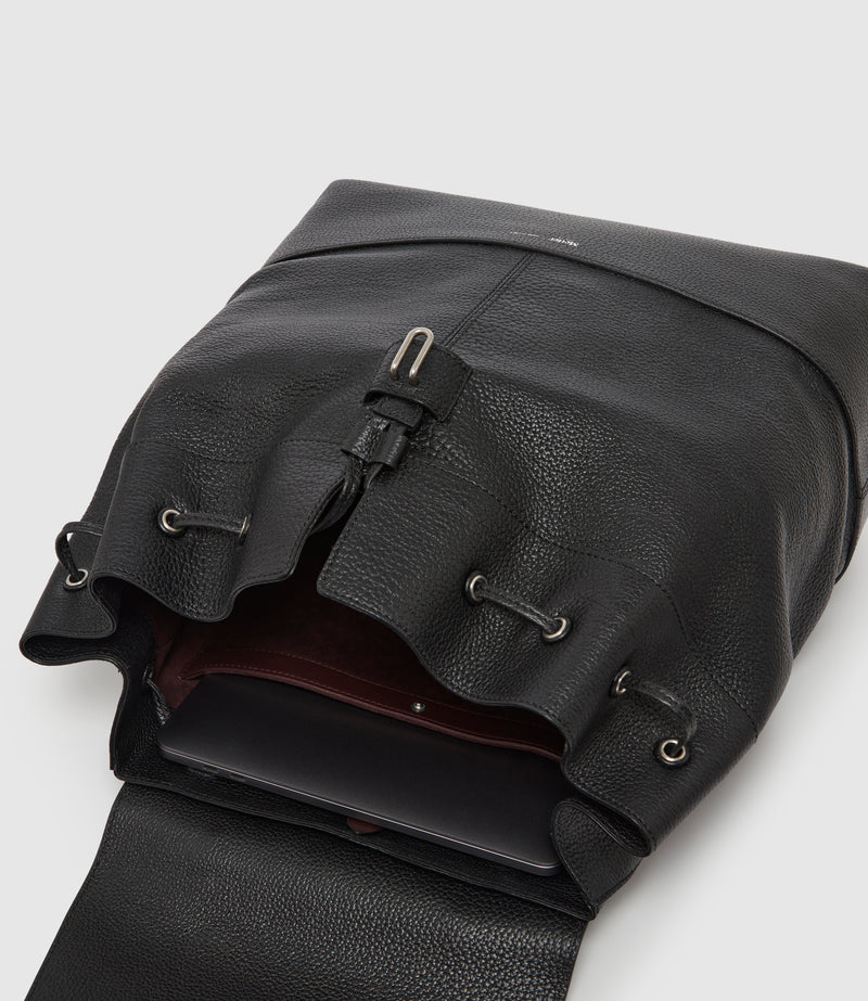 Glide Backpack Bull Calfskin Black