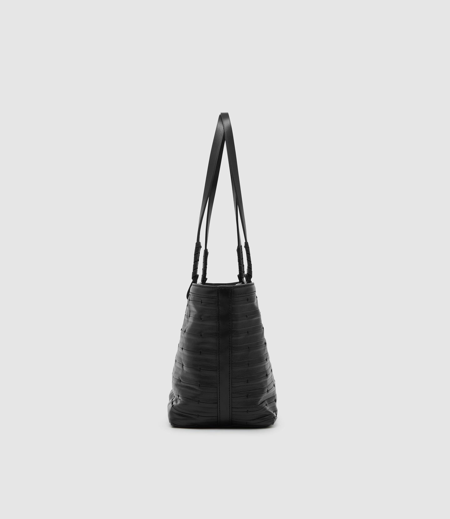 Cala 32 Puglia Woven Black