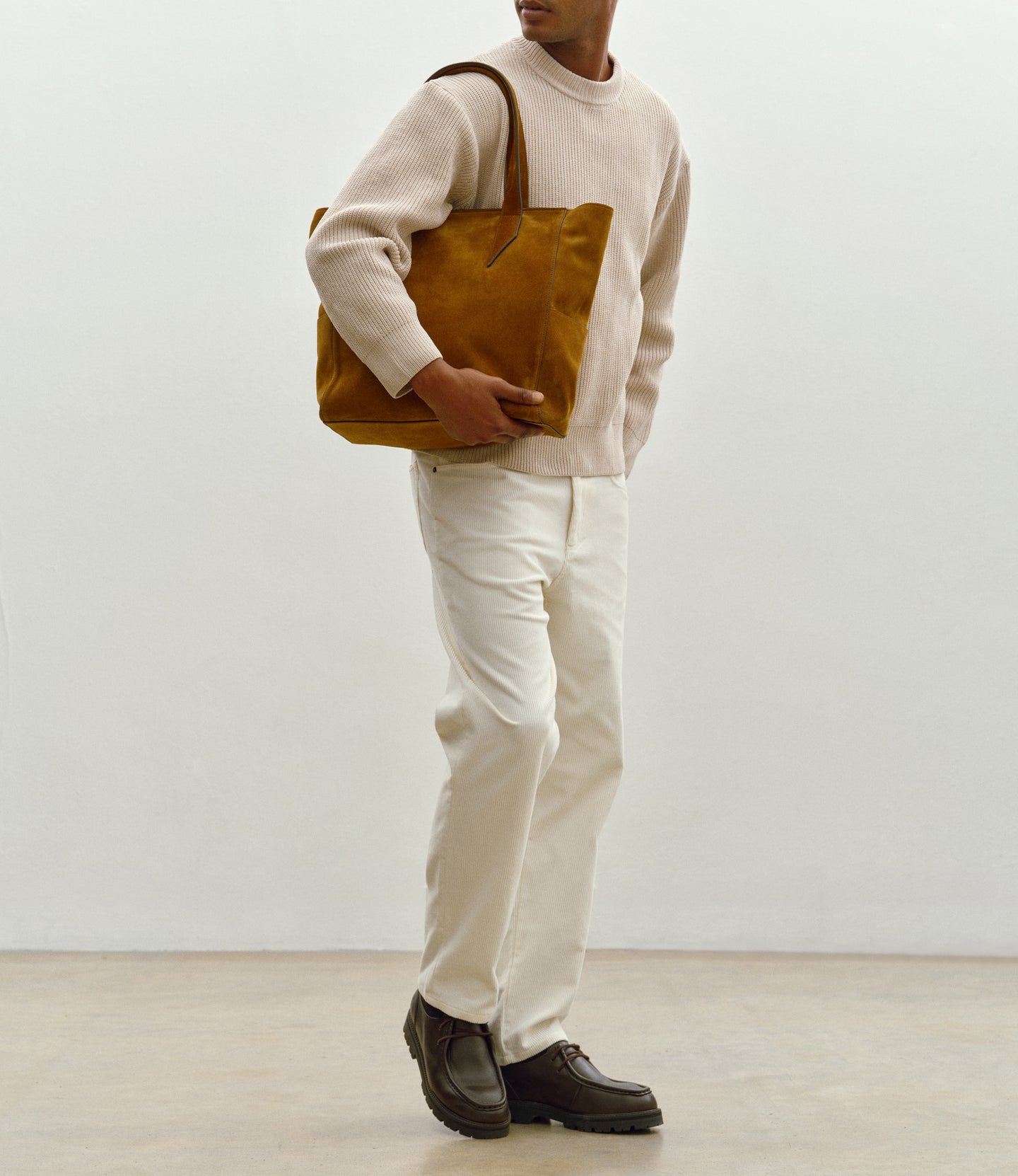 Passerby North-South Suede Marrakech