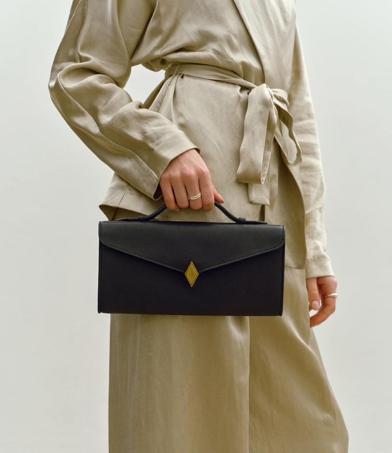 Edge Clutch Supple Calfskin Black