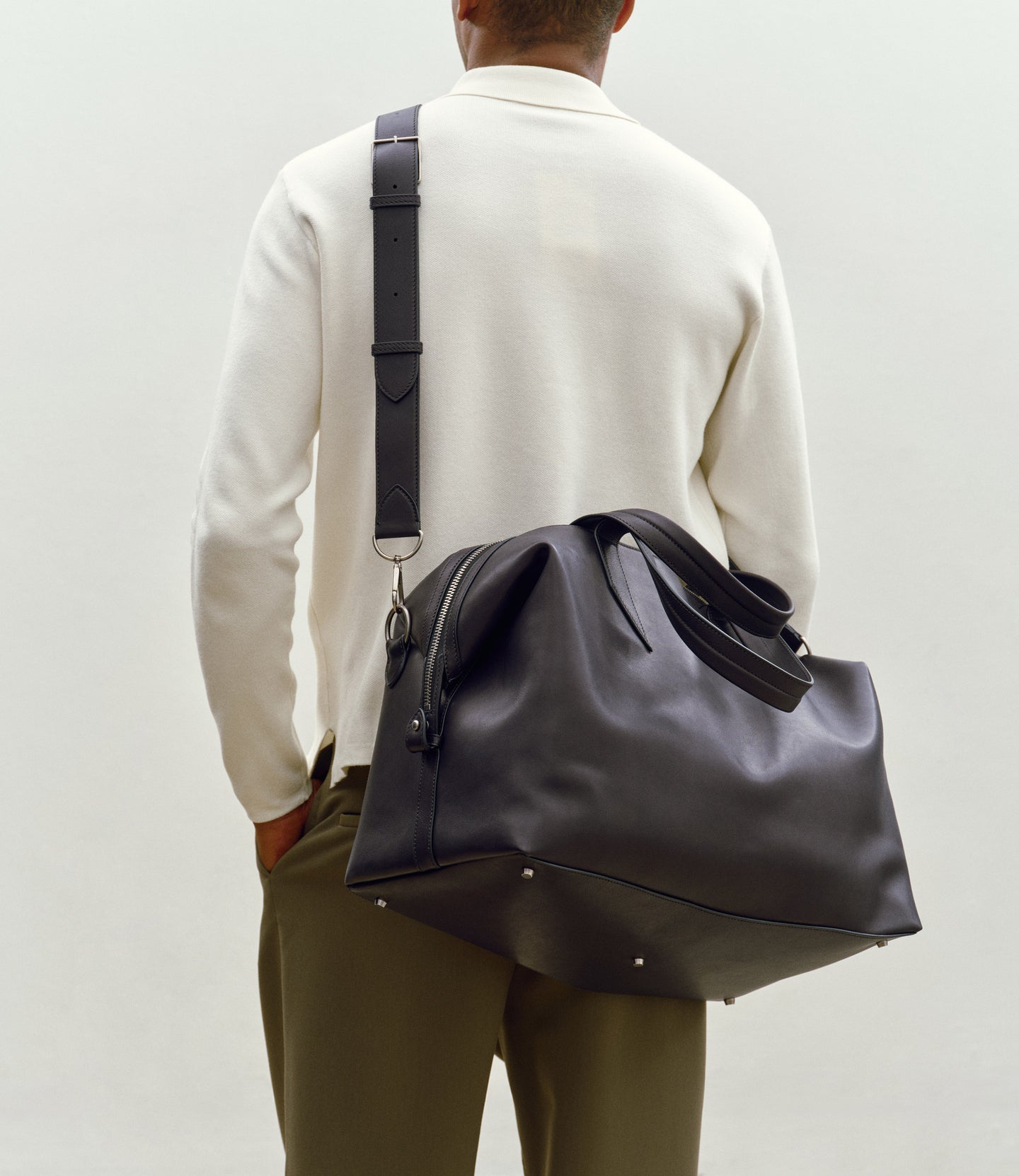 Nomad Weekend Supple Calfskin Black