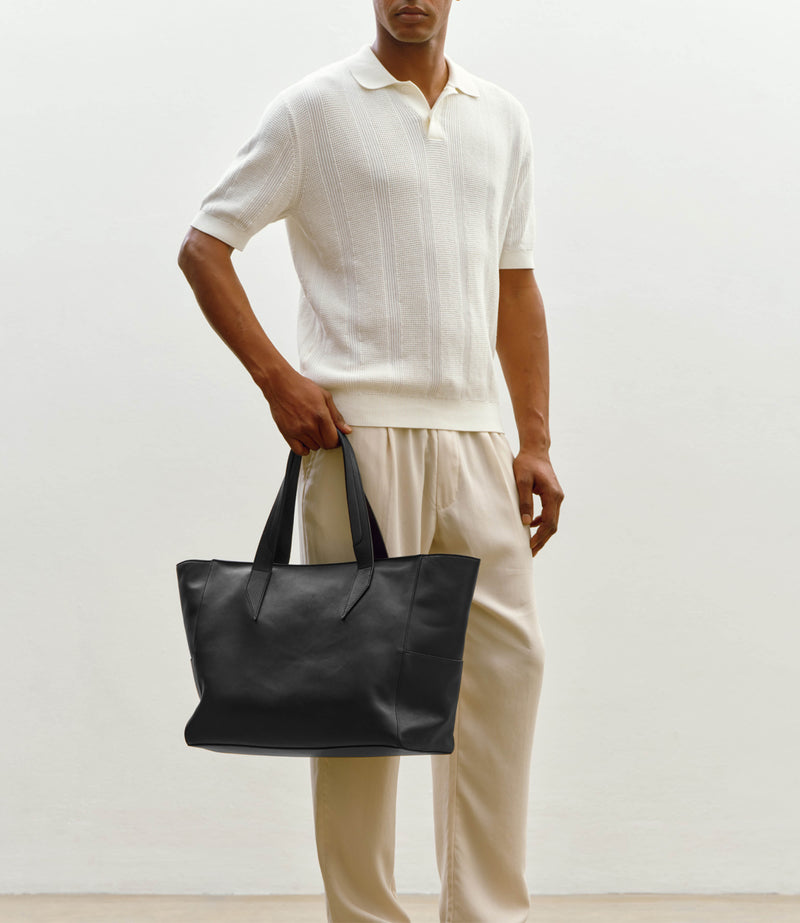 Passerby North-South Suede Marrakech