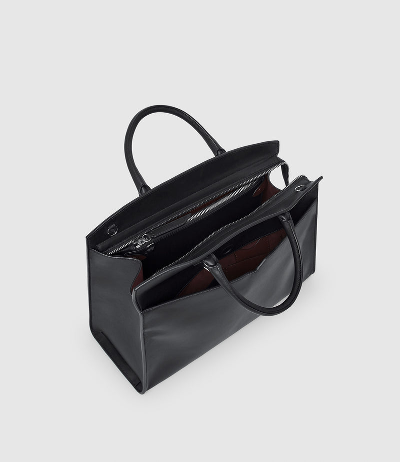 Pendulum 36 Buttery Nappa Black