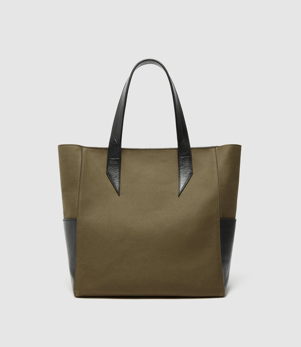 Passerby North-South Military Twill with Elvis Black