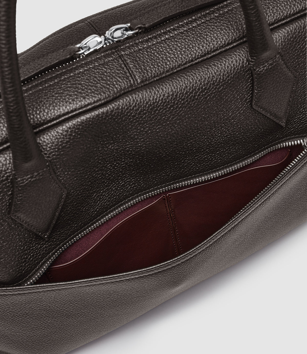 Closer Slim Pebble Grain Chocolate