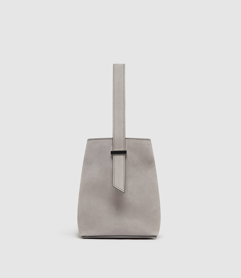 Tilt 16 Suede Milos