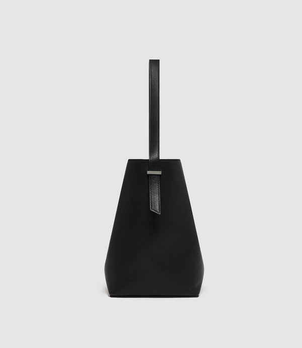 Tilt 22 Ultralight Calfskin Black