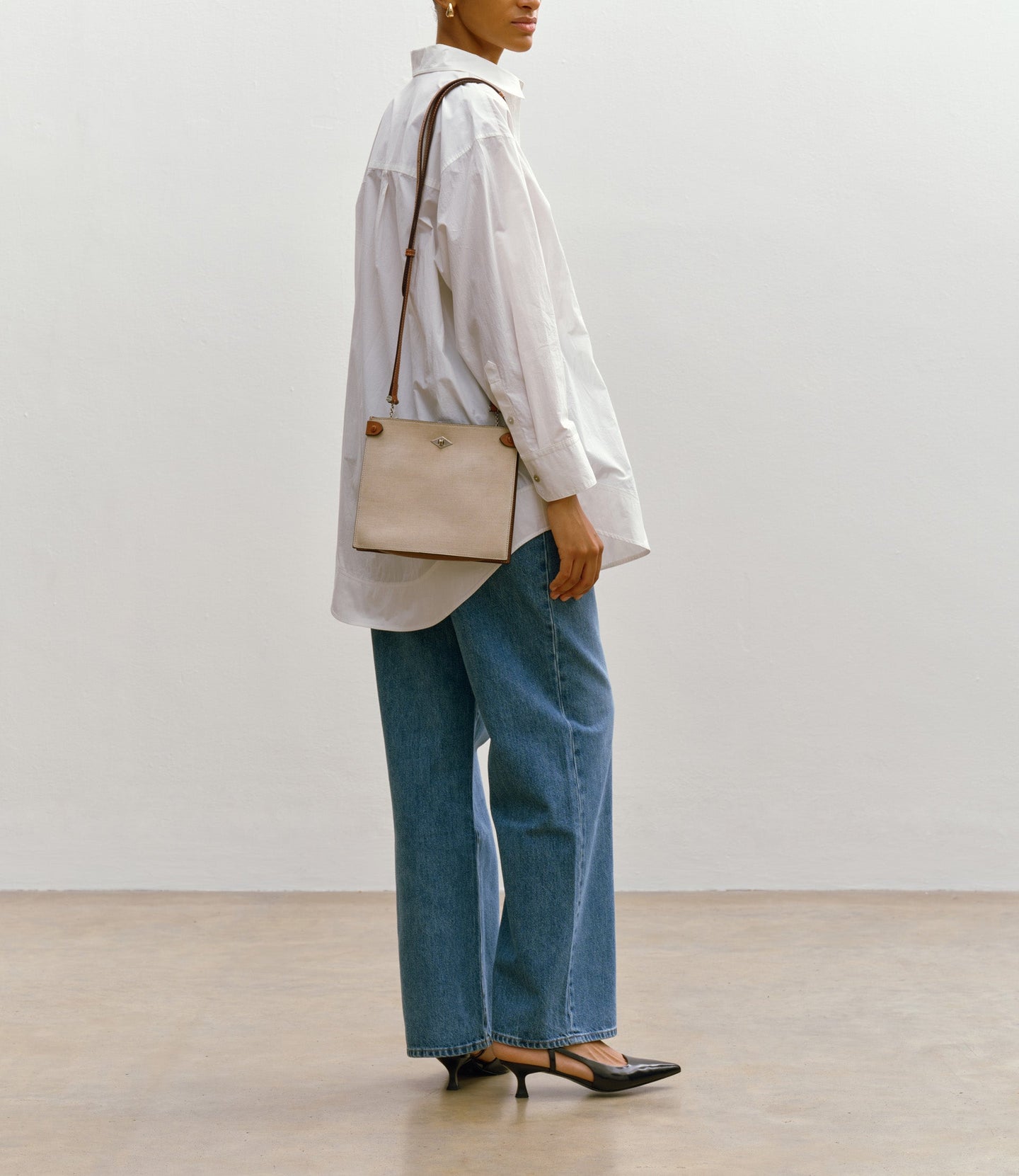 Stowaway Crossbody Natural Linen with Cognac Silver Hardware