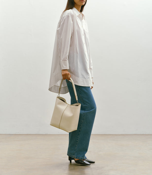 Twist 22 Supple Calfskin Bianco