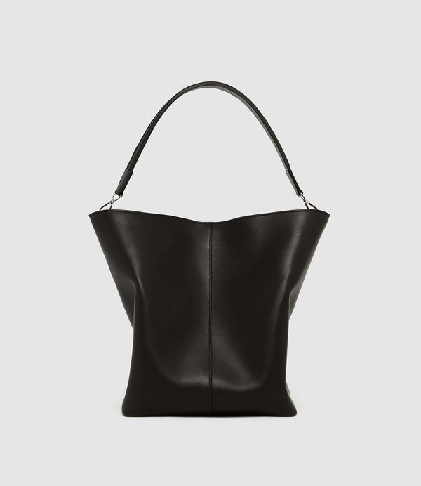 Twist 26 Supple Calfskin Black