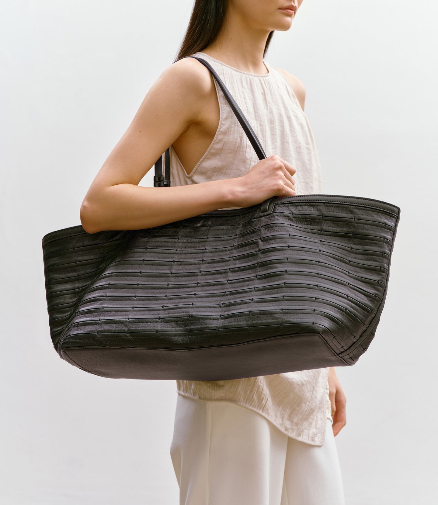 Cala 42 Puglia Woven Black