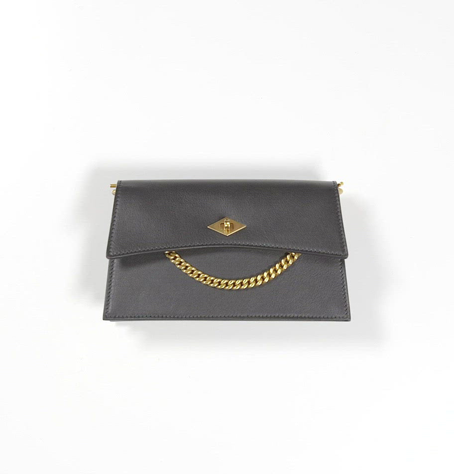 Métier Women's Roma Mini Clutch Bag Black Leather – Métier US