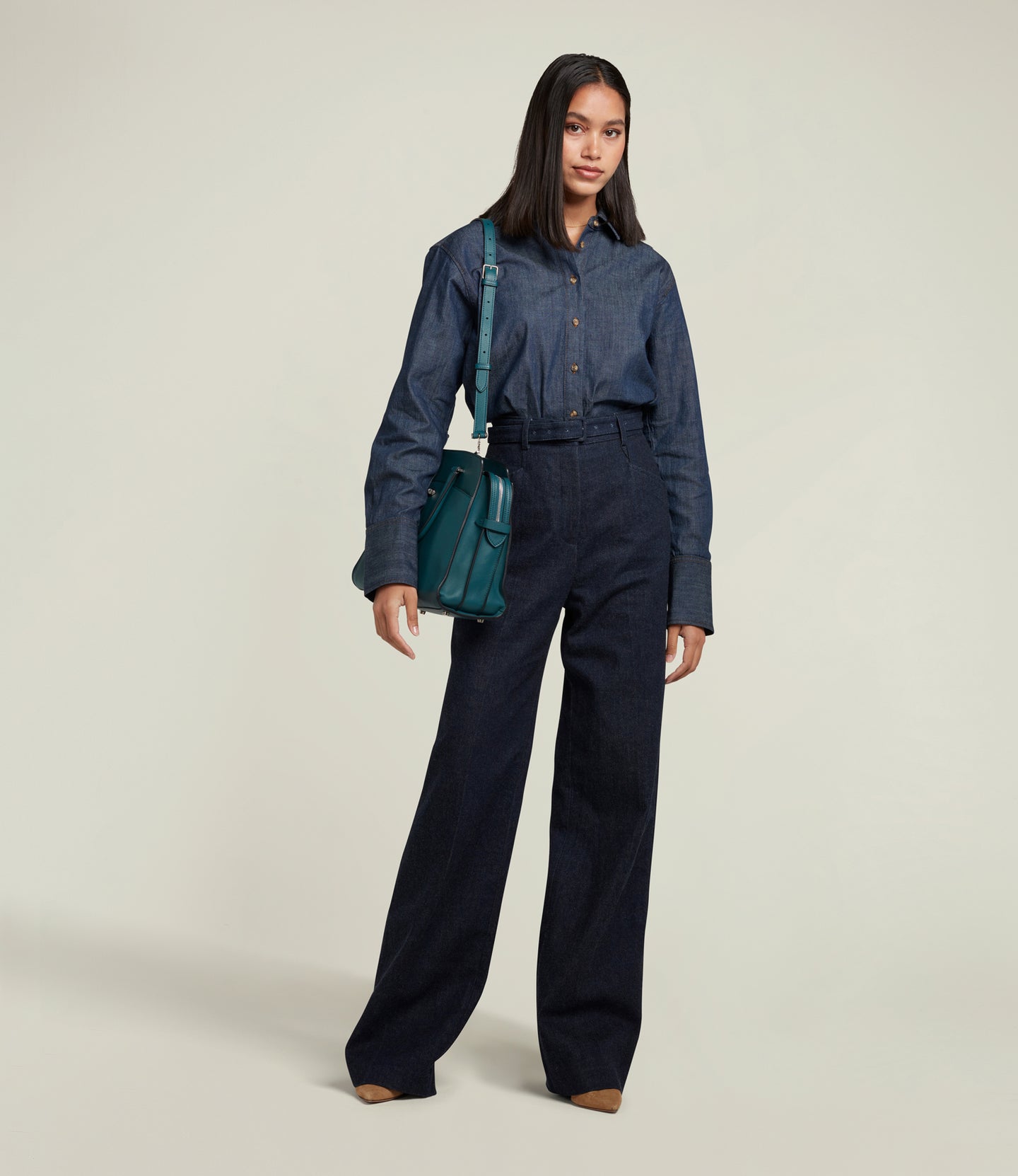 Private Eye Slim Smooth Calfskin Lost At Sea