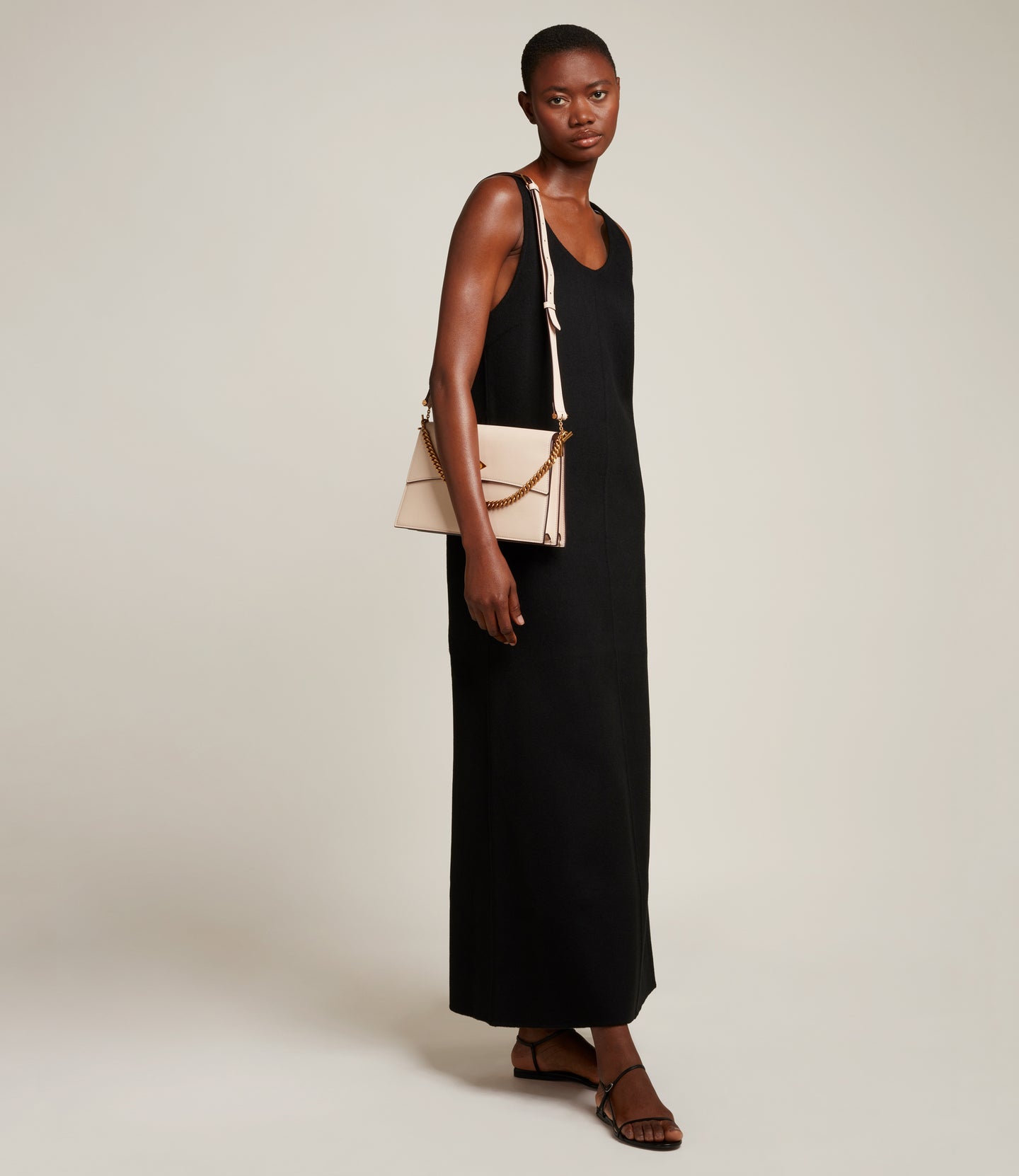 Roma Shoulder Bag Smooth Calfskin Blush